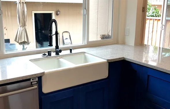 Specialized builders crafting personalized ADU homes with expert design and superior craftsmanship.